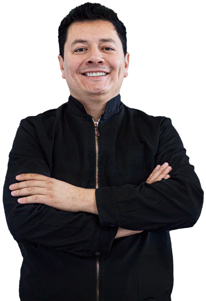 Dr Jorge Rojas de brazos cruzados